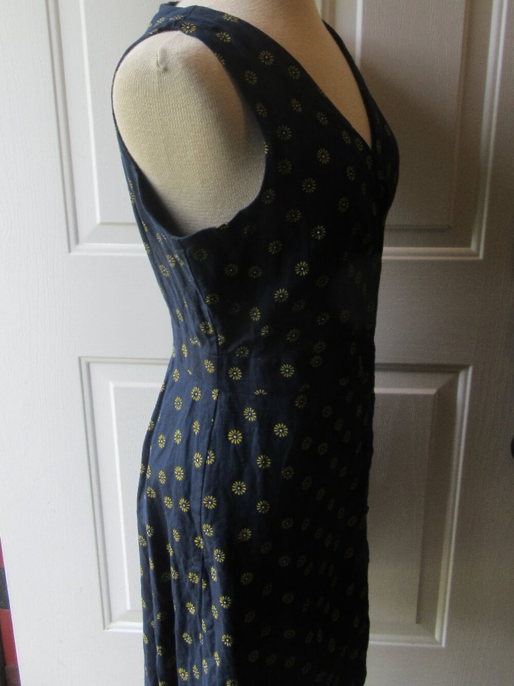 Linen Cotton J. Crew Navy Daisy Print Lined Button down shirtdress size 6 - Picture 7 of 13